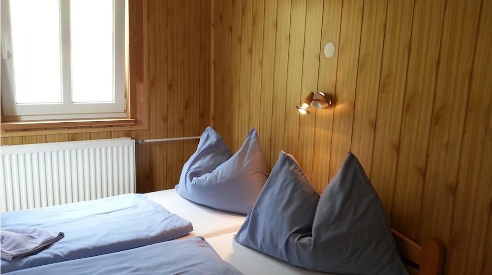 Economy Double Room, Shared Bathroom photo 2