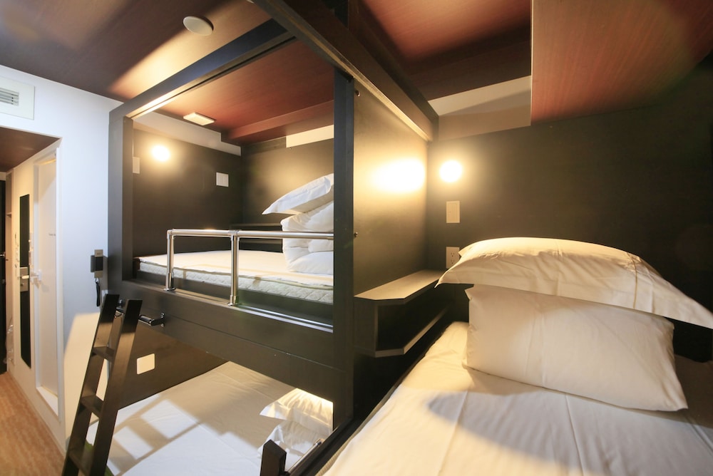 Cabin Room -Non Smoking (1 Bunk Bed) - Extrabed is from 3rd adult - Photo 5