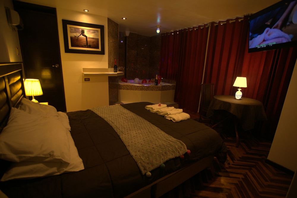 Deluxe Studio Suite photo 1