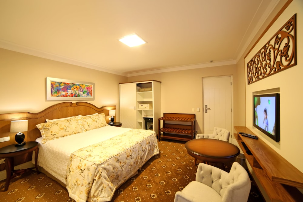 Deluxe Double Room photo 2
