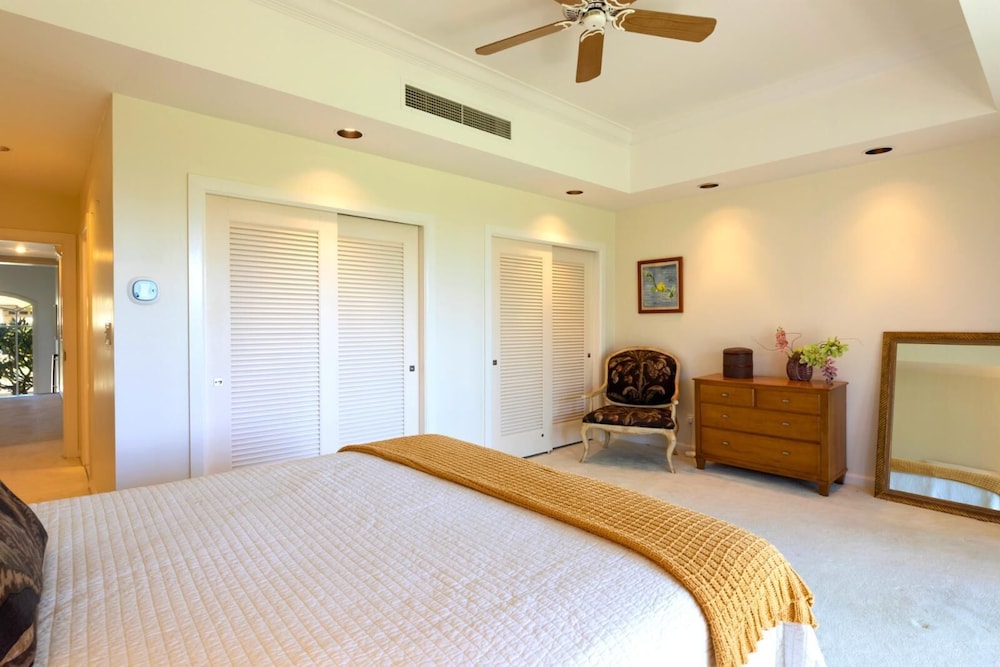 Condo (2 Bedrooms) photo 1