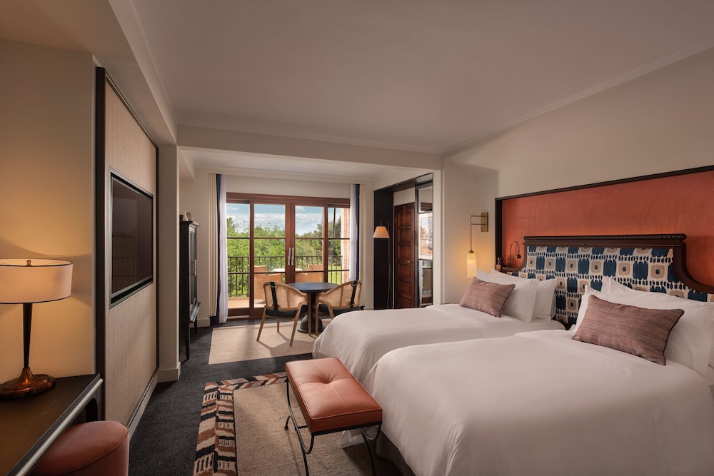 Grand Room, 1 Double Bed, Balcony, Bay View (Balcony)