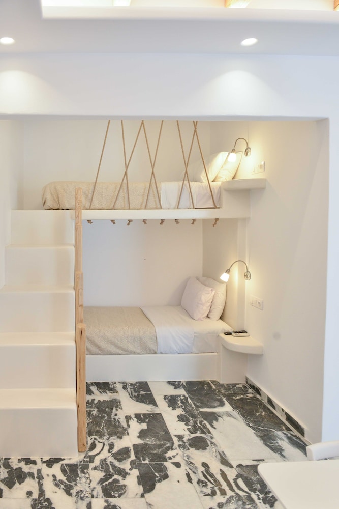 Deluxe Apartment - Photo 3