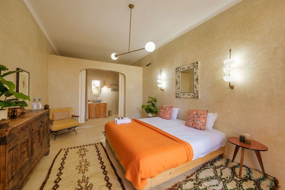 Luxury Villa photo 2