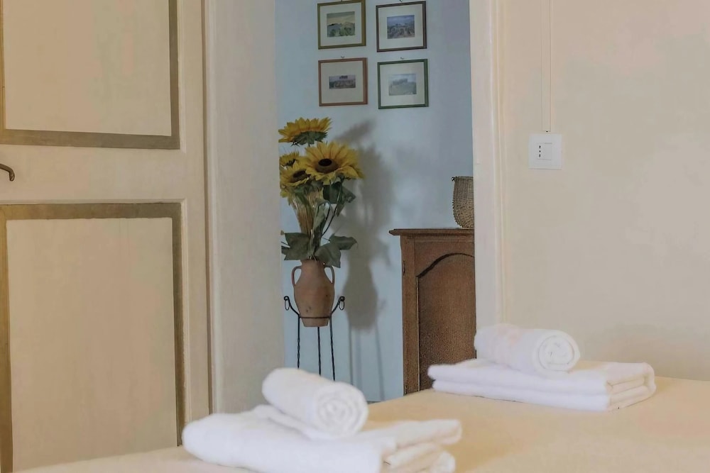 Comfort Room photo 3