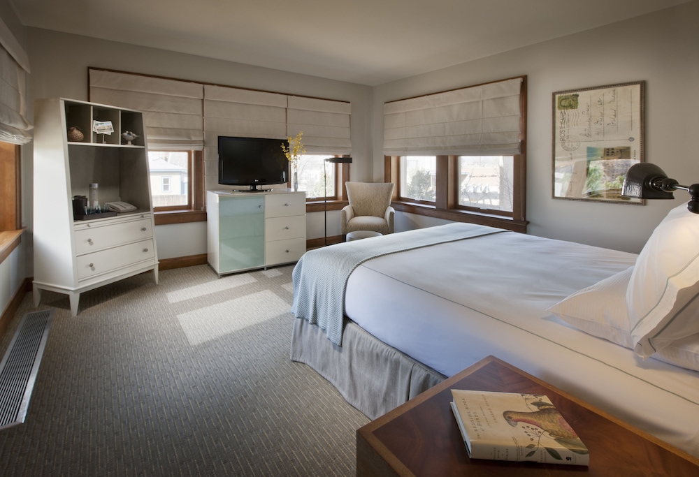 Executive Room, 1 King Bed - Photo 1