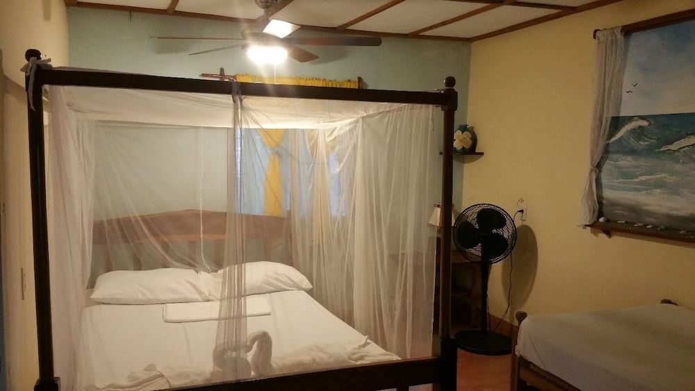 Deluxe Double Room, 1 Double Bed, Non Smoking, Private Bathroom photo 1