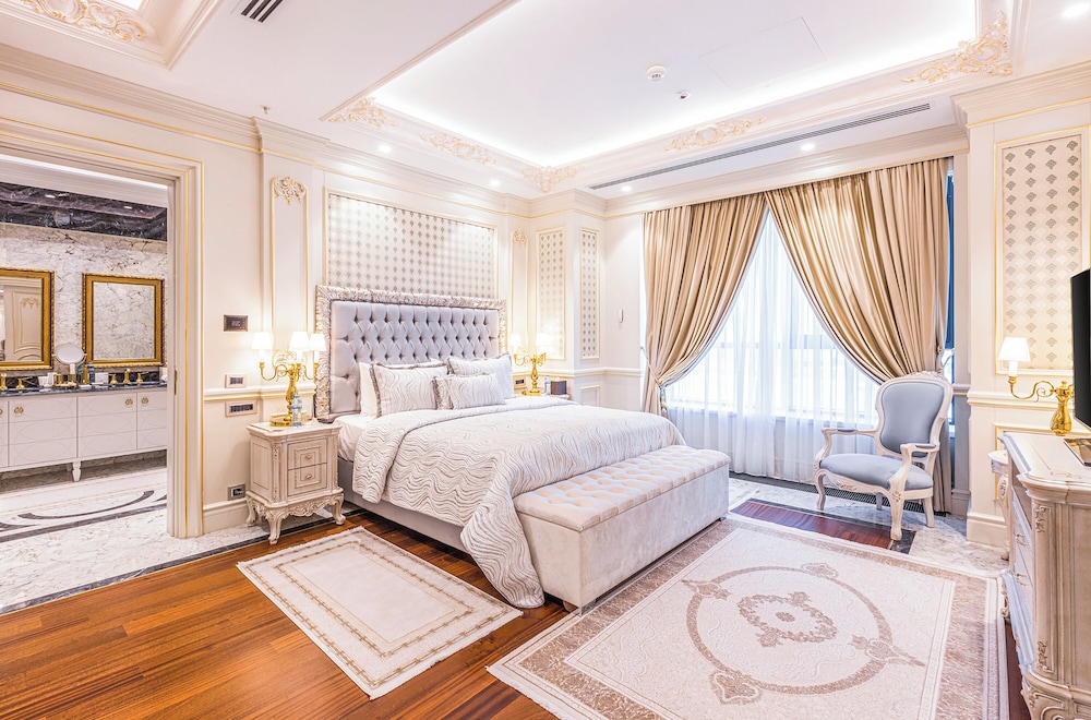 Presidential Suite photo 2
