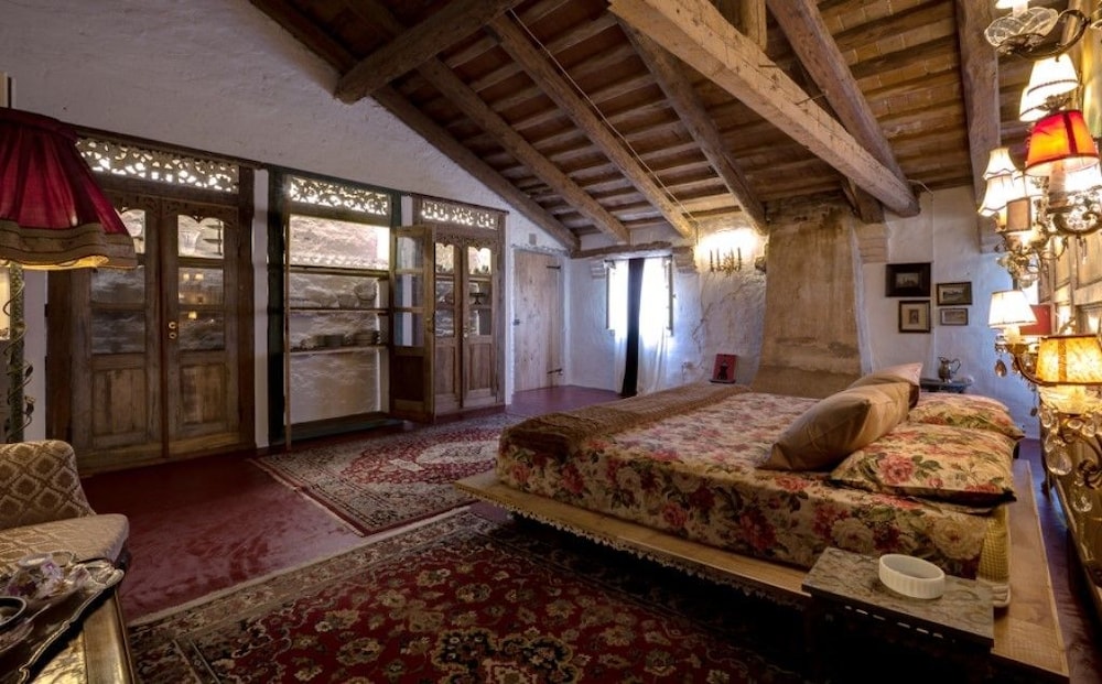 Suite, 2 Bedrooms, Patio (Rosso Veneziano) photo 1