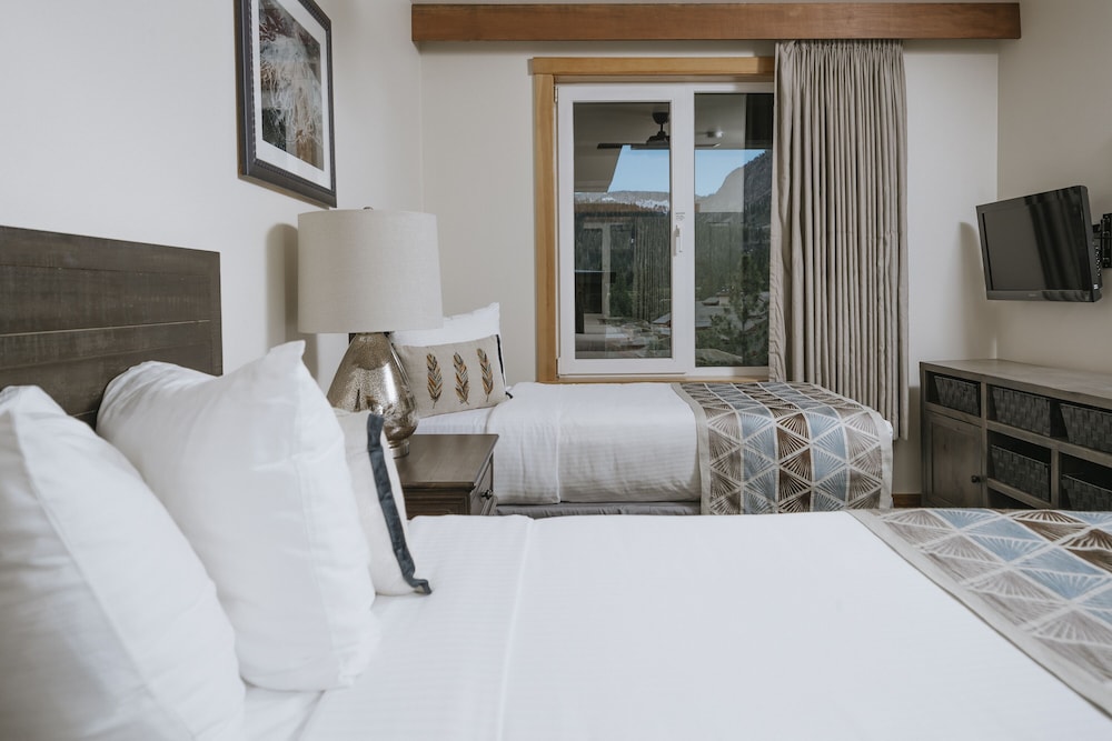 Condo, 2 Bedrooms (Two Bedroom Condominium with 2 Twins) - Photo 7