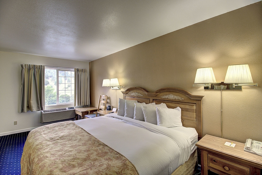 Room, Two King beds Non Smoking - Photo 2