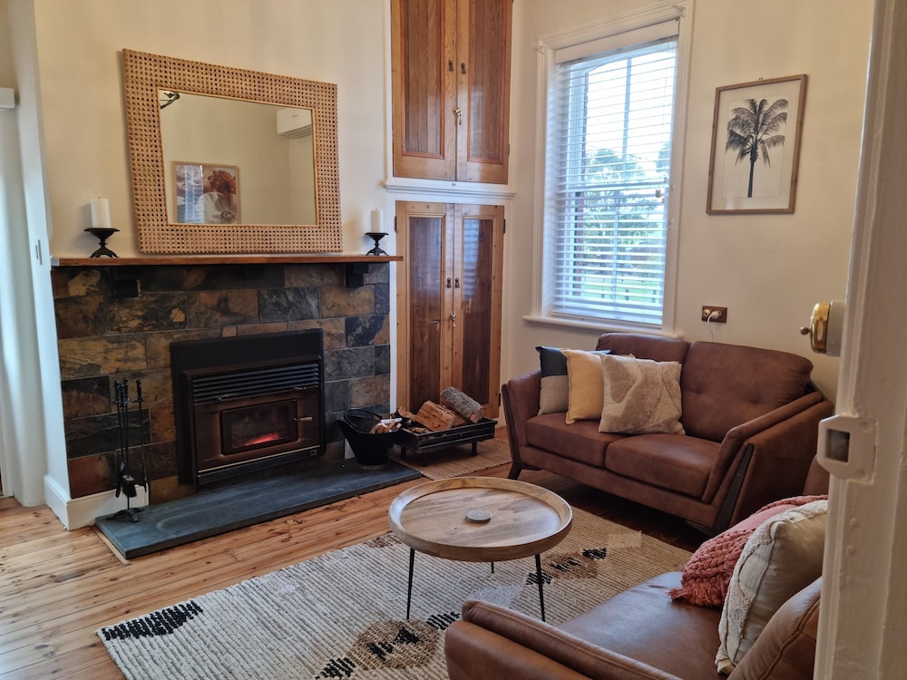 Deluxe House, 2 Bedrooms photo 2