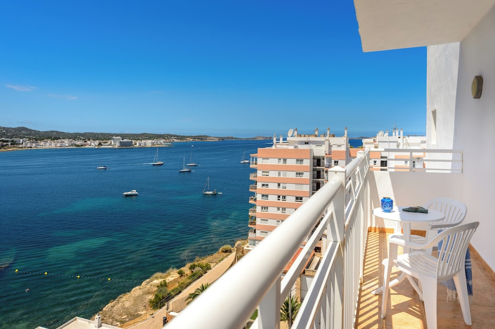 Twin Room, Sea View - Photo 1