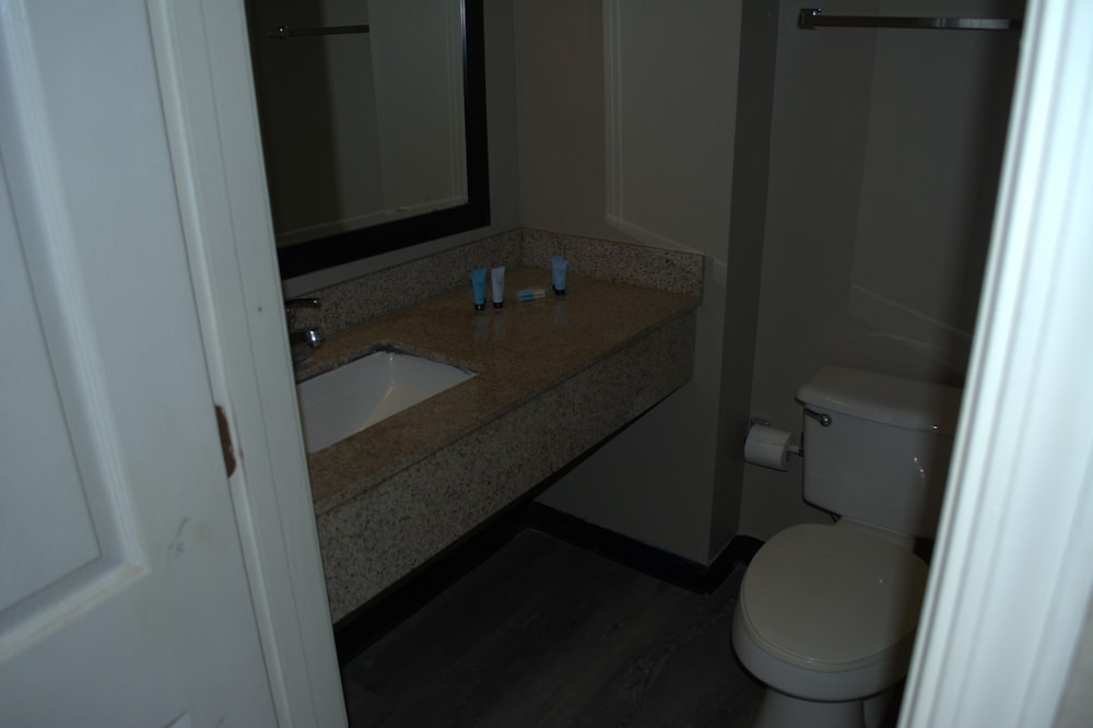 Standard Room photo 2