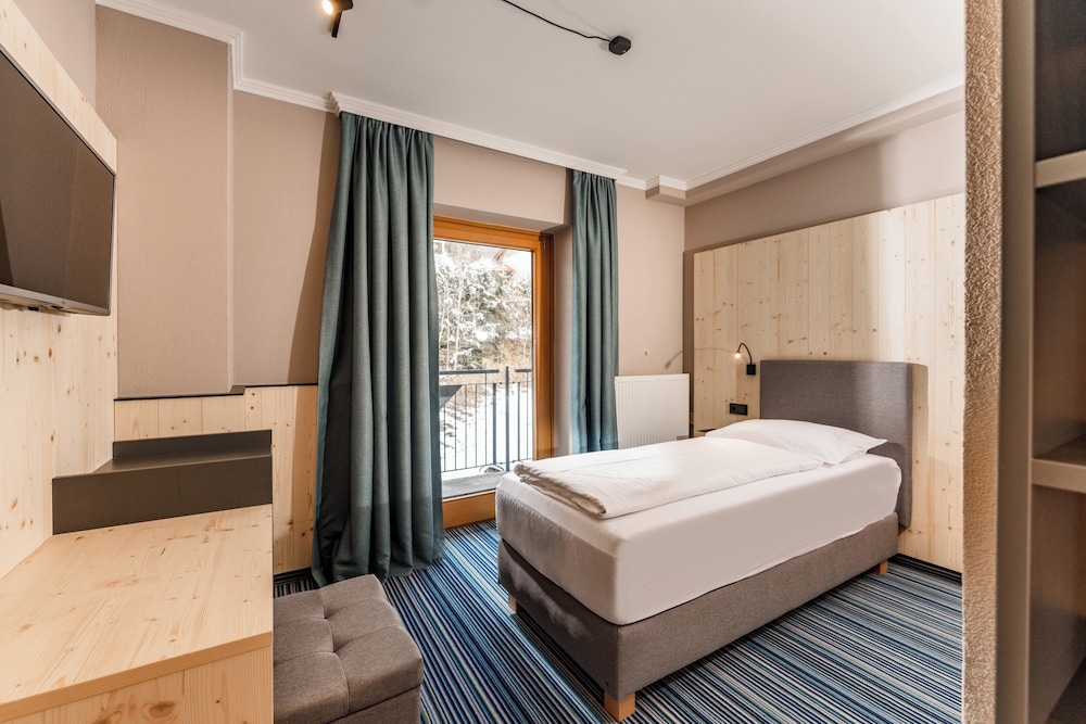Comfort Single Room
