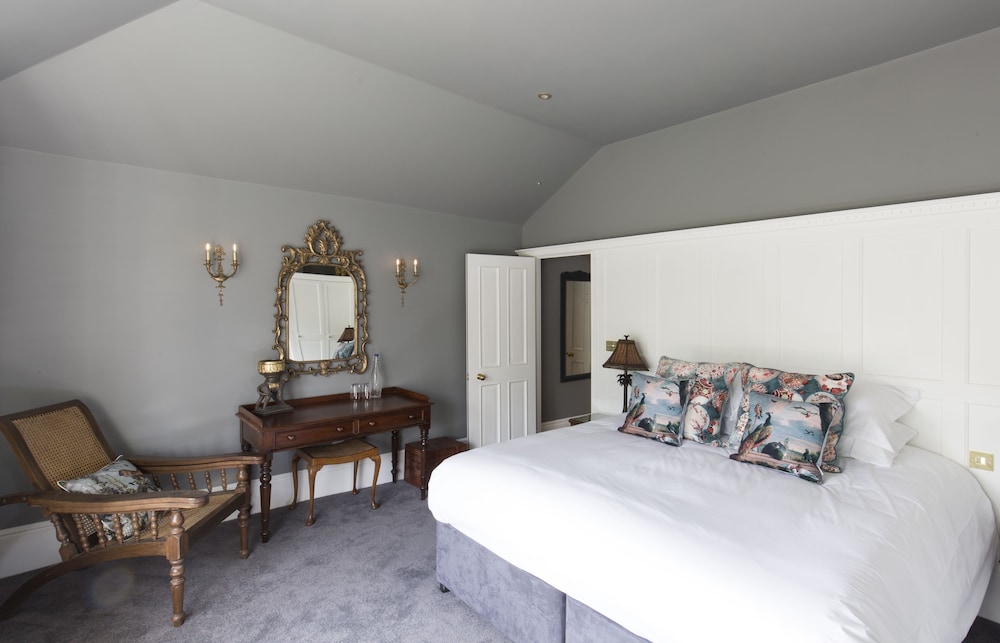 Luxury Double Room, 1 King Bed photo 3