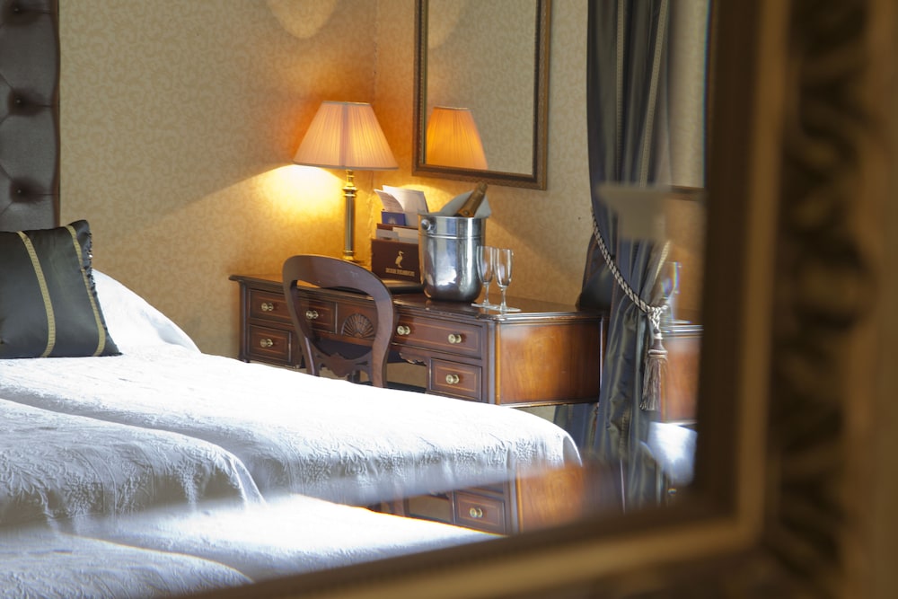 Standard Double Room photo 3