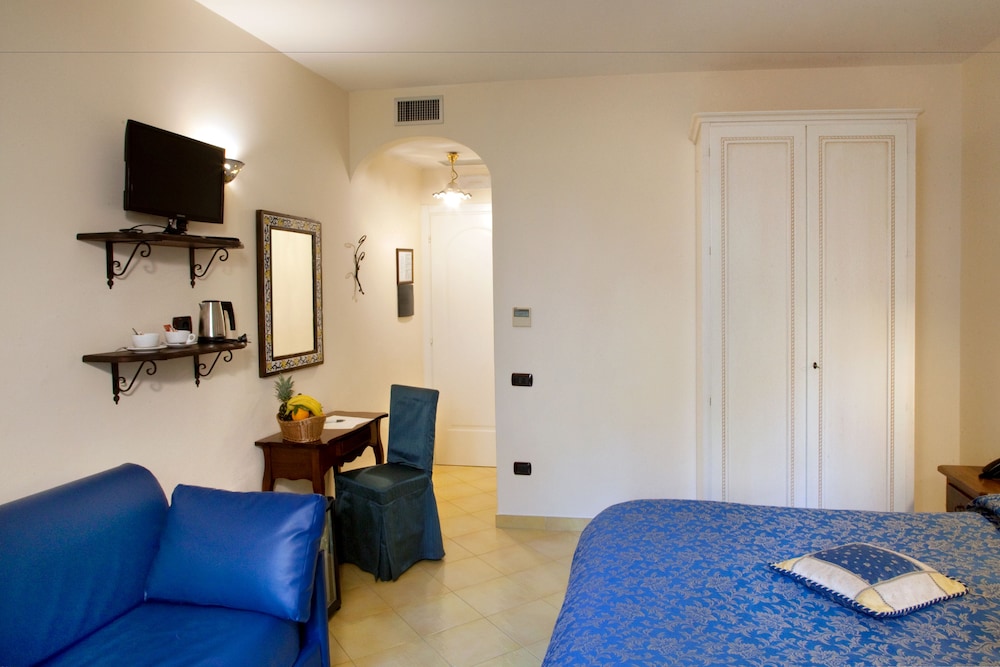 Comfort Room - Photo 4