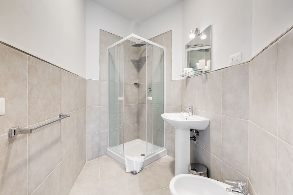 Double or Twin Room photo 2