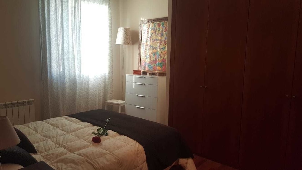 Deluxe Apartment, 3 Bedrooms, Accessible, Terrace photo 3