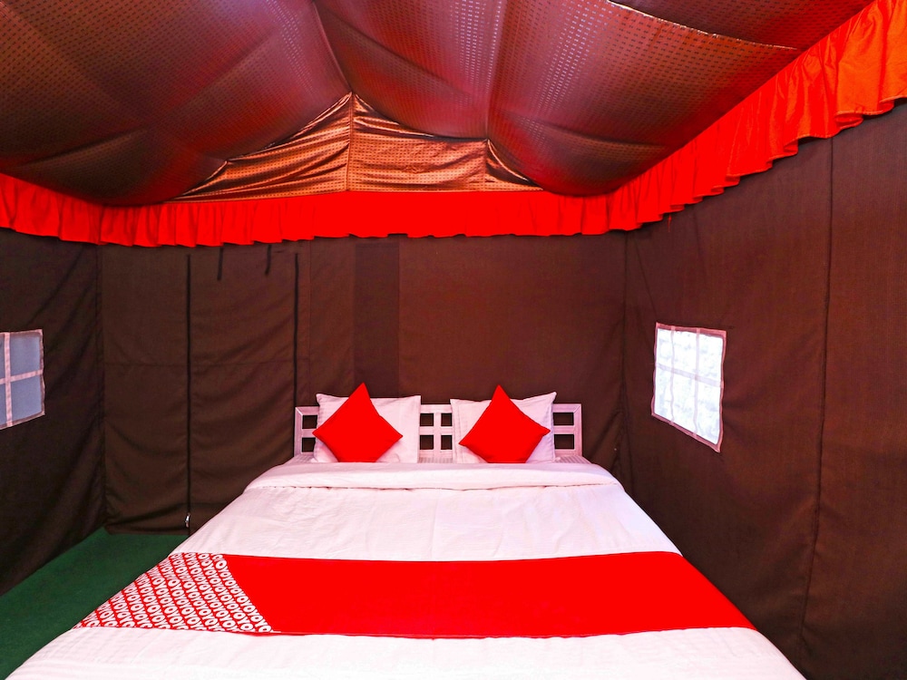 Double or Twin Room photo 3