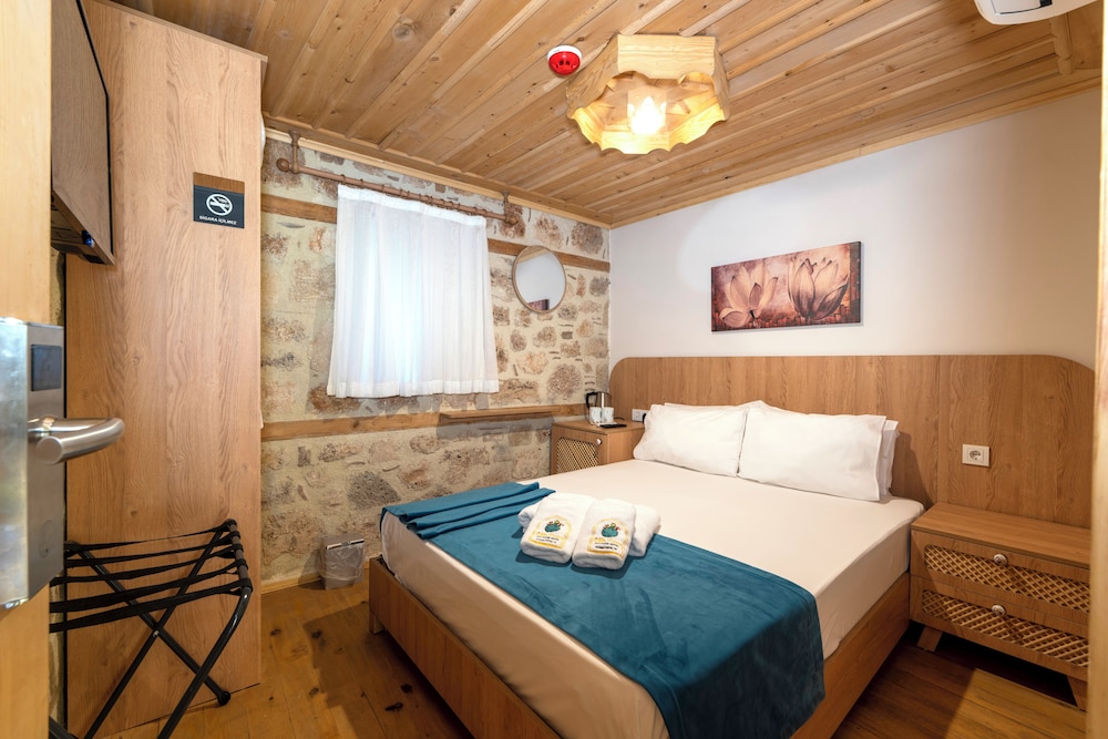 Economy Room, 1 Double Bed