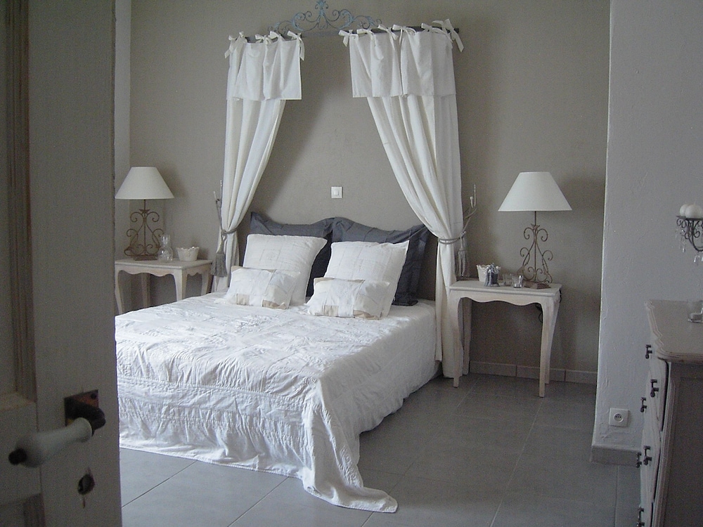 Double Room (Fleur De Pommier) photo 1