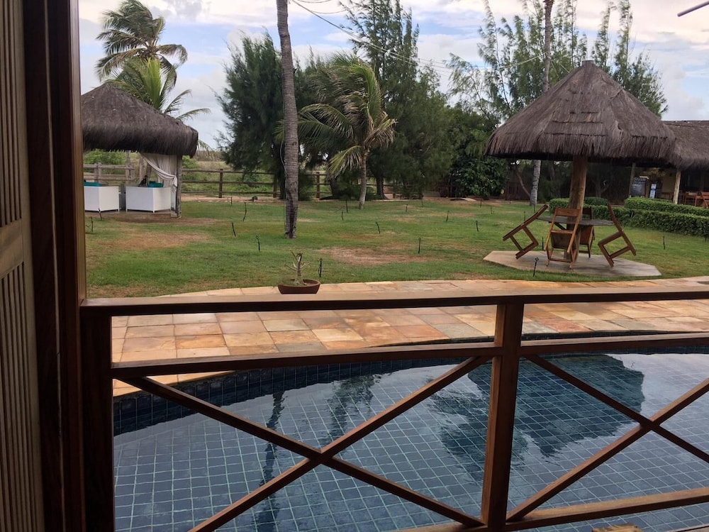Luxury Poolside Room with Balcony (Ground Floor) photo 3