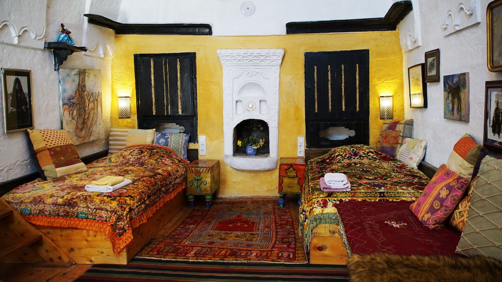 Traditional Twin Room photo 1