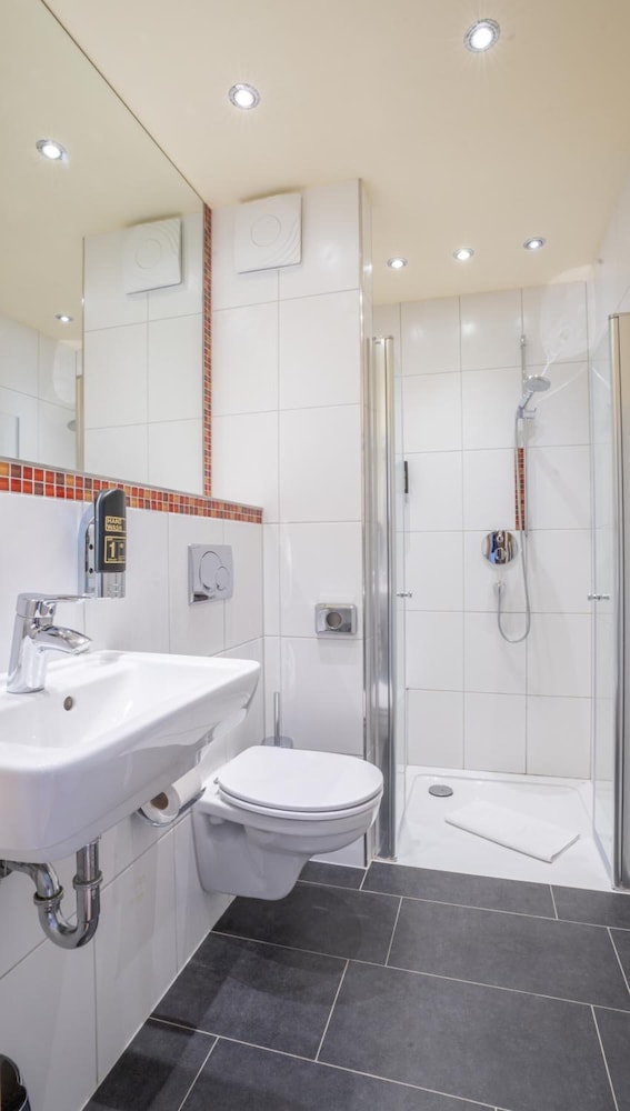 Superior Double Room, Ensuite photo 2