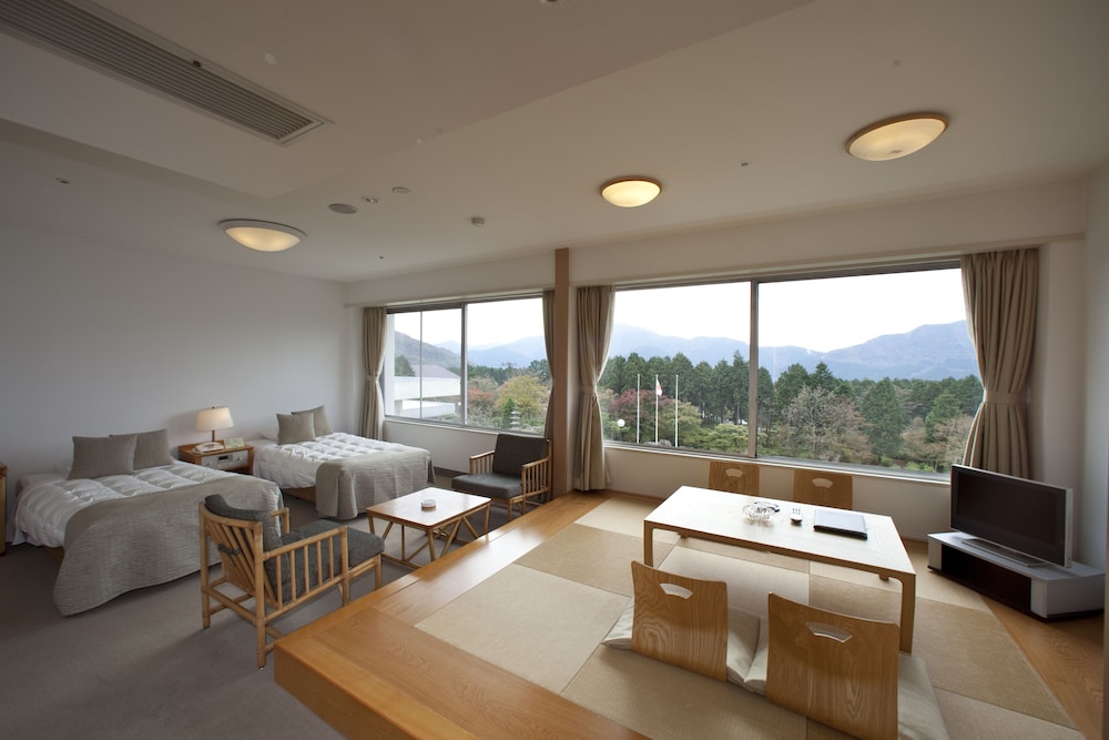 Comfort Twin Room, Non Smoking, Garden View (With Tatami Area) photo 1