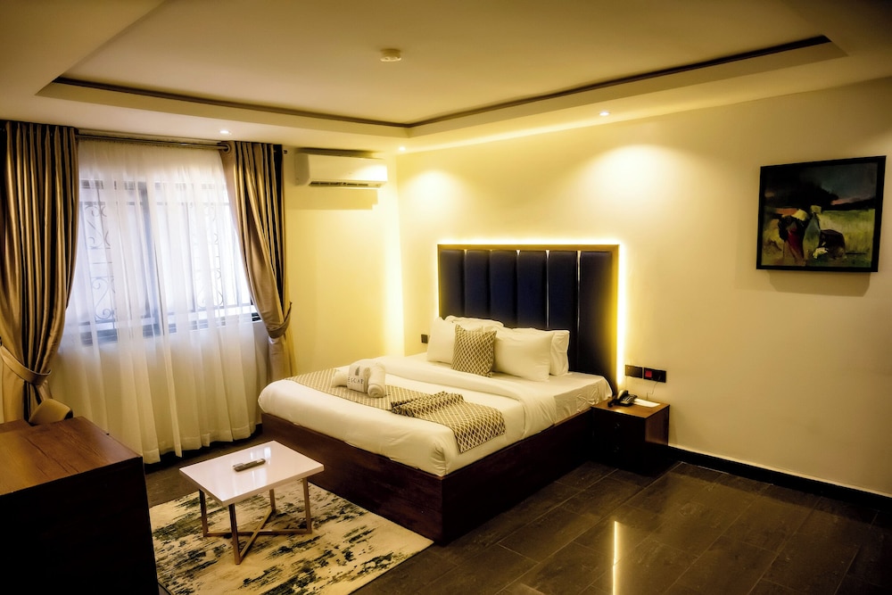 Deluxe Single Room