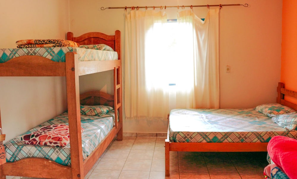 Standard Room, Multiple Beds, Smoking, Garden View photo 1