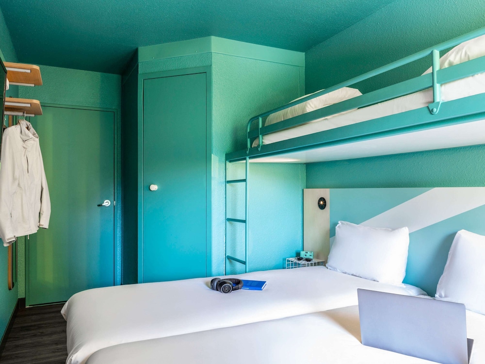 Triple Room, 3 Twin Beds photo 1