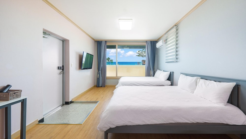 Basic Room, 1 Bedroom (Prisia) photo 3