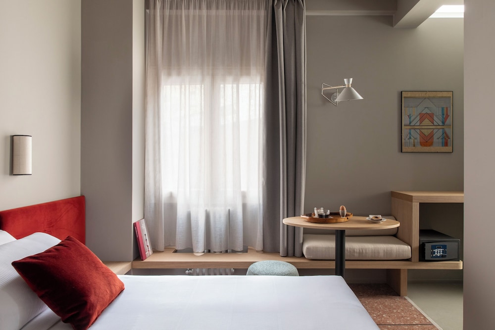 Deluxe Room, Kitchen