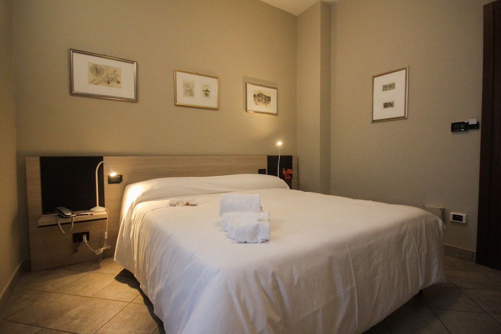 Basic Double Room - Photo 2