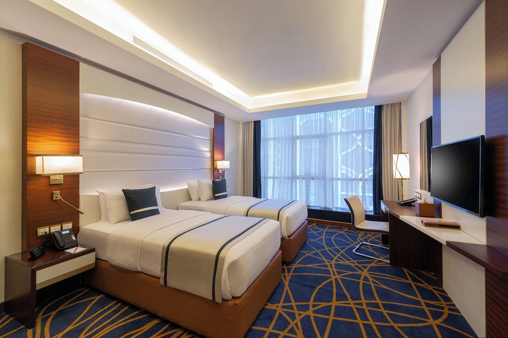 Standard Twin Room - Photo 1