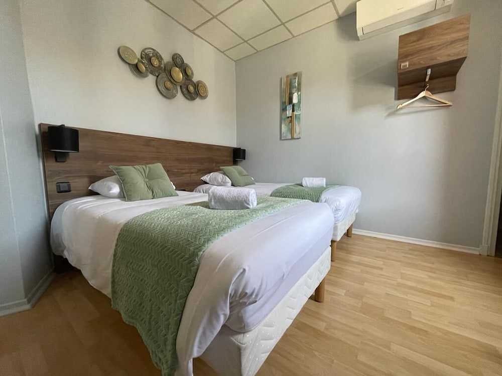 Comfort Twin Room