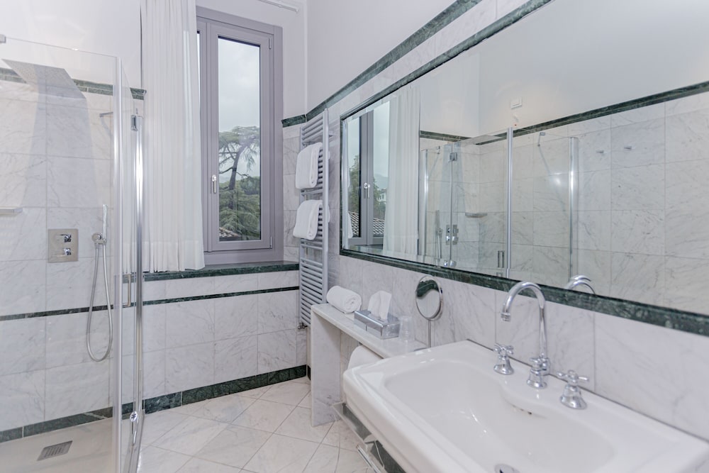 Deluxe Double Room - Photo 6