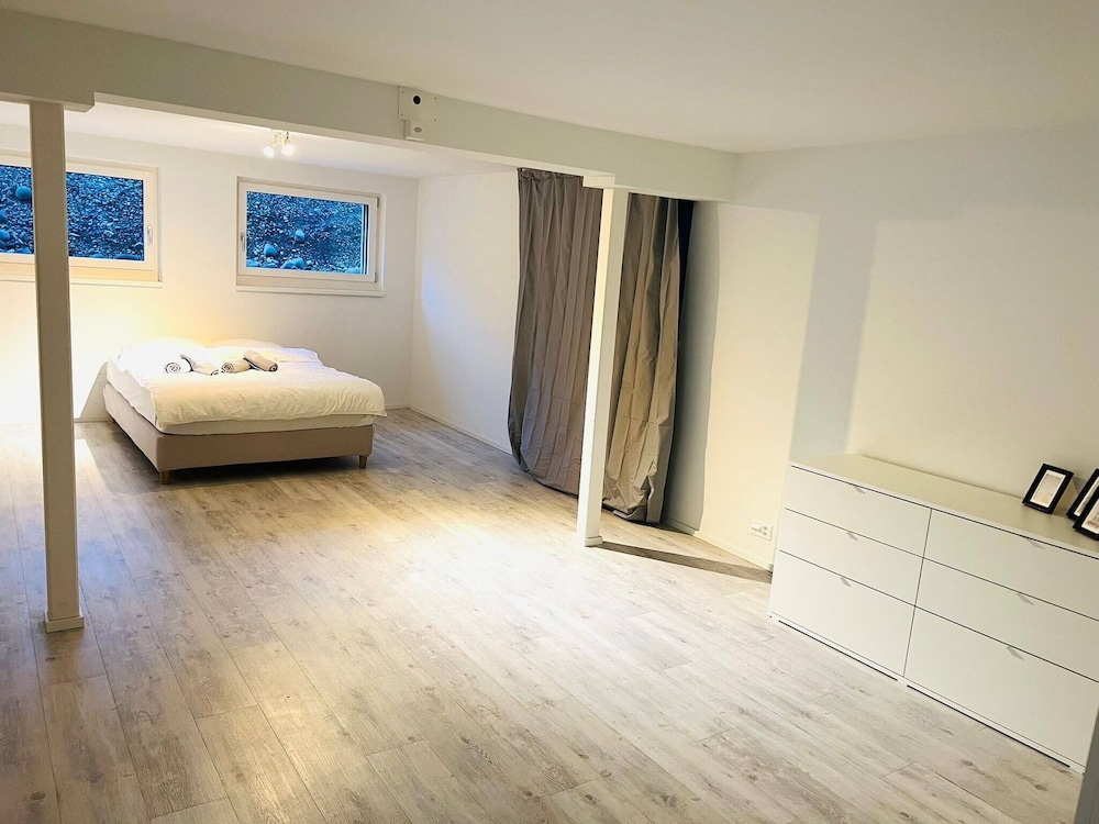 Grande Casa per 10 Persone, Foto 2