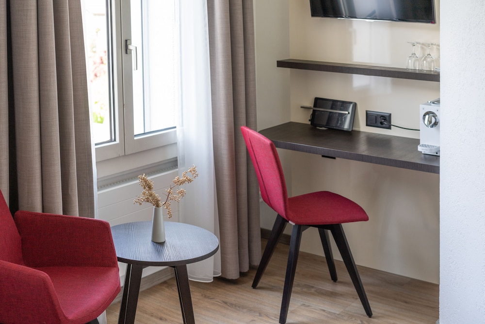 Cozy Double Room - Photo 4