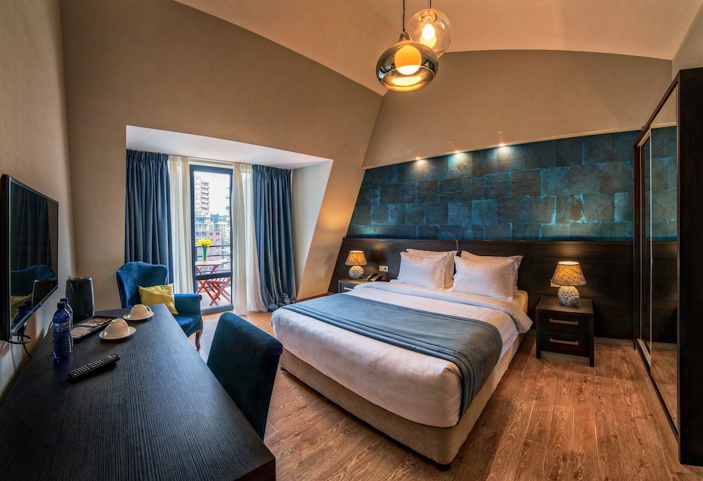 Standard Double Room, 1 King Bed, Non Smoking