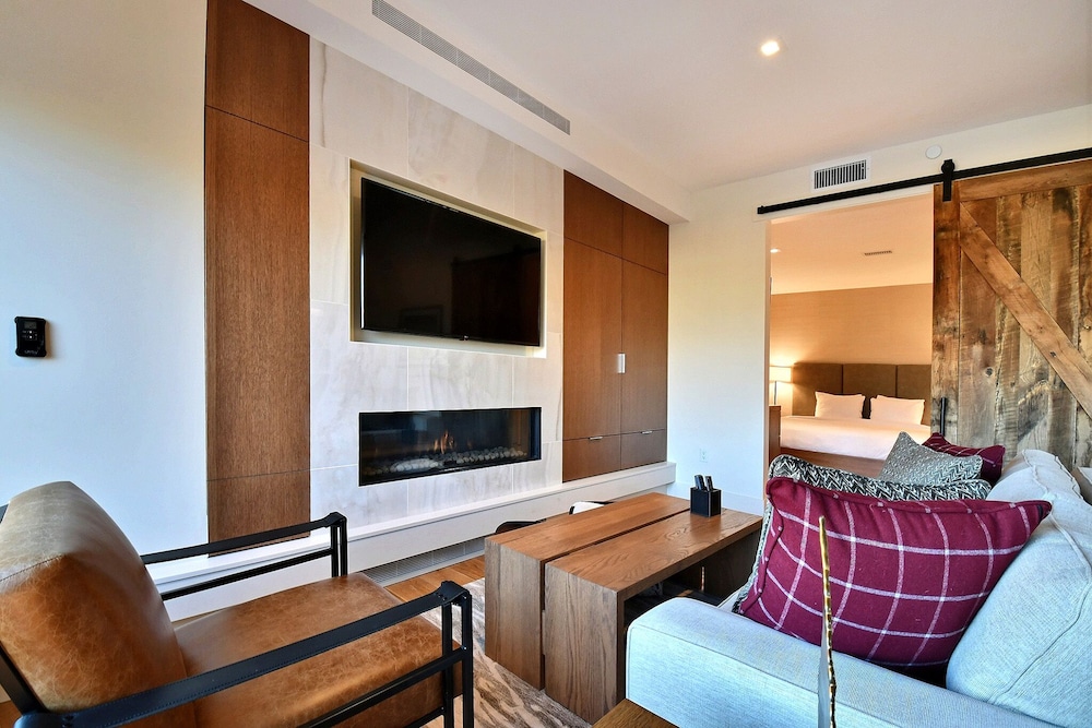 Room, 1 Bedroom (Residence) - Photo 18