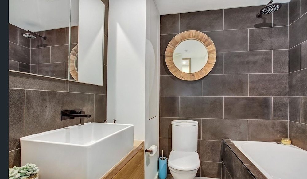 Two Bedroom Two Bathroom Terrace Apartment photo 3