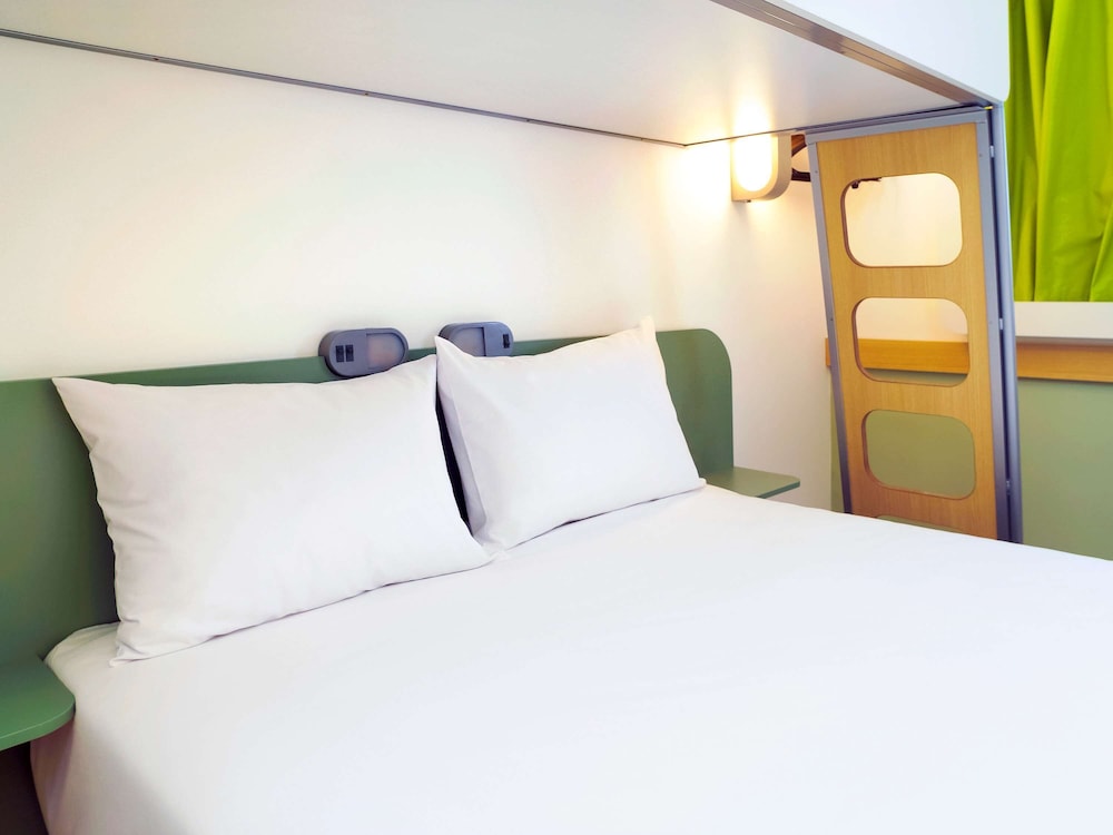 Standard Room, 1 Double Bed photo 2