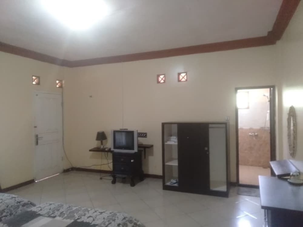 Standard Room photo 3