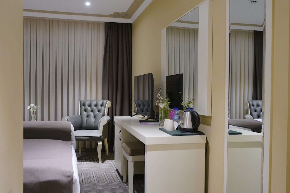 Standard Twin Room photo 2
