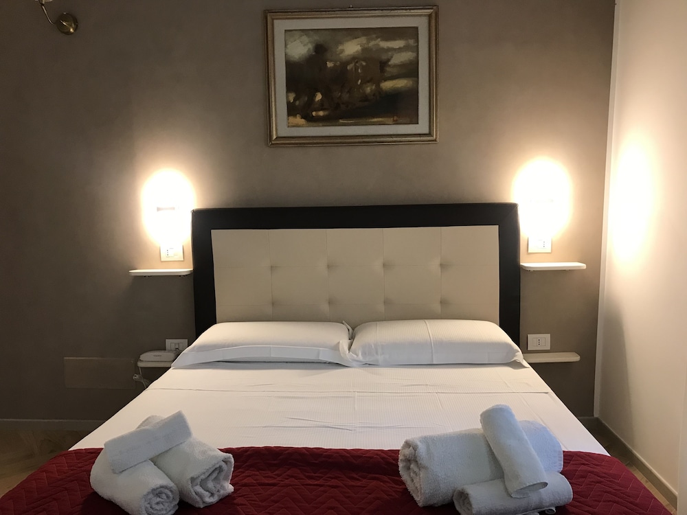 Luxury Suite