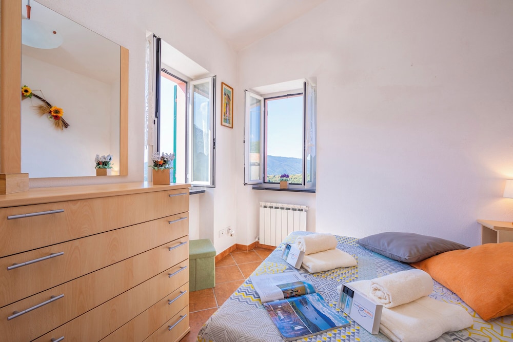 Family House, 2 Bedrooms, Mountainside (Paulotti Antico Borgo First Floor) photo 1